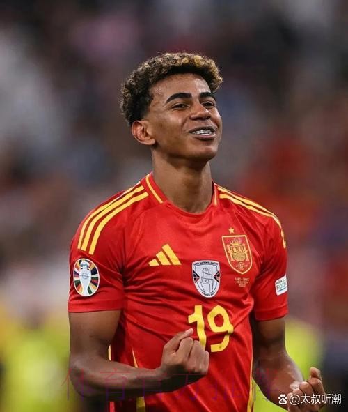 阿斯:未来两场决定阿隆索未来 索拉里是新帅人选